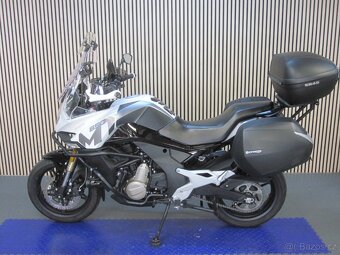 CFMOTO 650MT Premium - 4