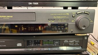 Panasonic NV-HD100 HiFi Stereo, vysoký model + ovladač - 4