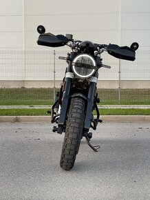 Husqvarna Svartpilen 125 2023 11 kW A1 1. majitel - 4