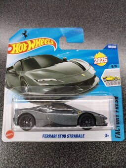Hotwheels / Hot wheels Ferrari - 4
