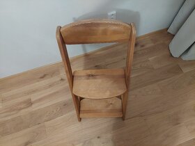 Prodám dětskou rostoucí jídelní židli - 4