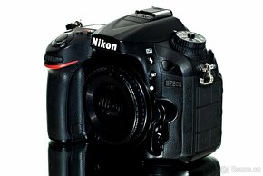Nikon D7200 18 tis expozic TOP STAV - 4