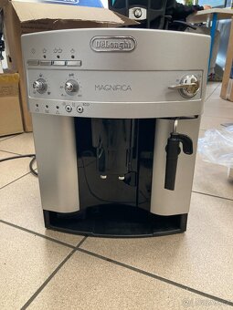 DeLonghi Magnifica ESAM 3200.S - chvilku používaný - 4