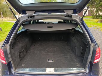 Mercedes Benz E220 facelift - 4