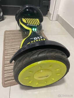 Hoverboard Skymaster Wheels 11 EVO Smart – limetková barva - 4