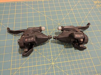 Řadící a brzdové páčky Shimano Alivio 3x9 - 4