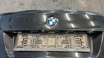 Zadní víko kufru BMW E90 blacksaphire - 4