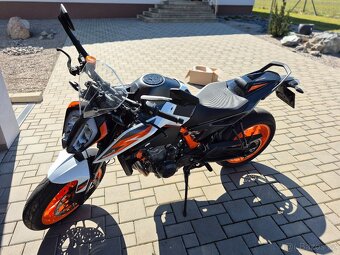 KTM890R - 4