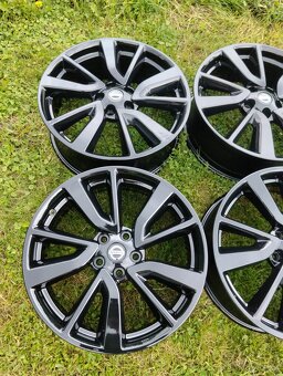 ALU KOLA NISSAN QASHQAI 5X114.3 R19 - 4