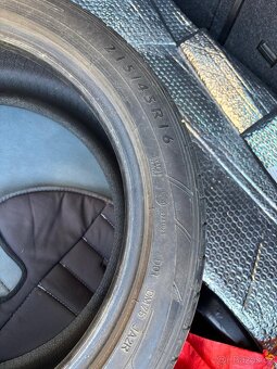 215/45 R16 - 4