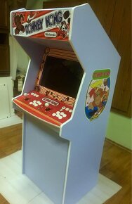 ARCADE AUTOMAT - 4