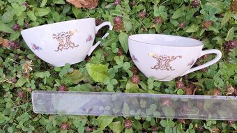 Staré čajové šálky – porcelán – levně prodám - 4