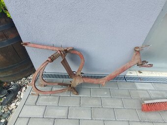 Jawa 555 - 4