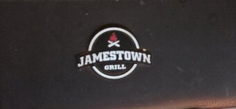 Gril Jamestown - 4