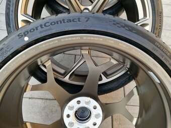 ORIG.AUDI RS6 PERFORMANCE R22 285/30/22 NOVE ZLATE 2025 - 4