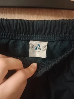 Chlapecké zimní teplé kalhoty oteplovaky vel. 140 - 4