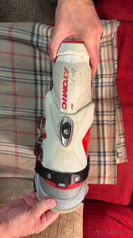 Lyžáky Atomic B Tech 90 vel. 42/8 - 4