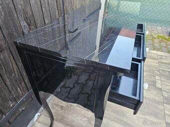 Konzolový / toaletní stolek - 4