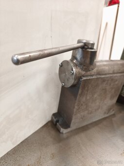 Koník, hroty na soustruh, měřící hroty - 4