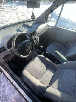 Ford Tourneo Connect - 4