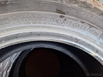 Prodám celoroční pneu 215/65/16 C Semperit - 4