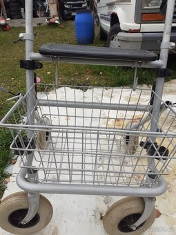 Invalidní vozík - 4