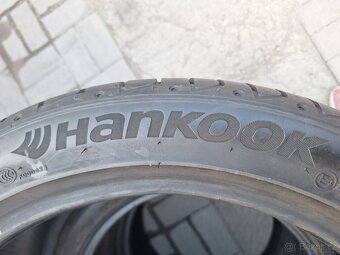 Prodám letní pneu 245/40/18 Hankook - 4