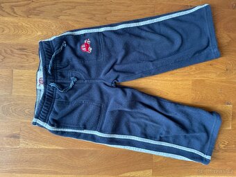Kalhoty, tepláky - vel. 92 - 98, 2 - 3 roky - 4