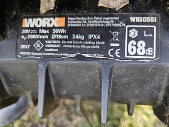 Robotická sekačka Worx Landroid - 4