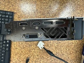 Saphire NITRO+ RX 570 4G G DDR5 PCI - 4