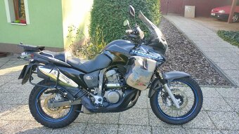 Honda Transalp 700 - 4