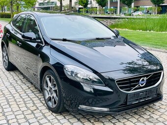 Volvo V40 2.0 D3 110KW 5VÁLEC MANUÁL OCEAN RACE LED SERVISKA - 4