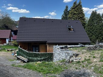 Rodinný domek v malé obci Číhovice - 4