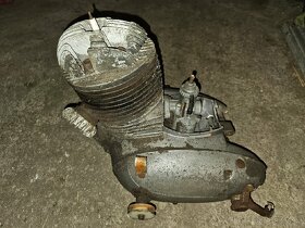 Motor Jawa 250 - 4