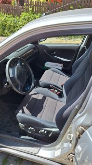 Honda Civic 1.5 VTEC. 1. Majitel - 4