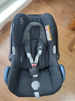 Autosedačka MaxiCosi Cabrio Fix a Isofix Family Fix - 4