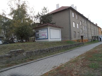 drobná budova na vlastním pozemku - 4