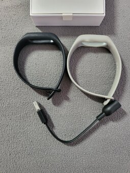 Chytrý náramek Xiaomi Mi Band 2 + 2 vyměnitelné pásky - 4