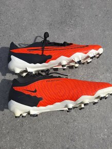 Kopacky Nike Phantom - 4