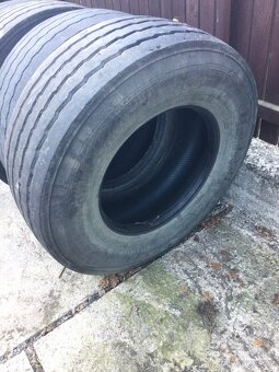 Pneu 385/65 R22,5 continental návěs - 4