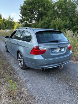 BMW e91 325i 160kw - 4