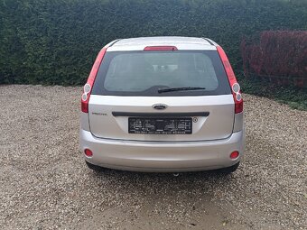 Ford fiesta - 4