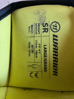 Hokejové vybavení - 4