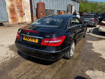 Mercedes E 250 coupe, veškeré díly z tohoto vozu - 4