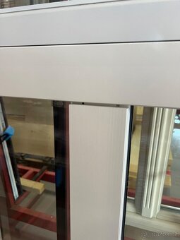 Dřevěné okno Linear - 4