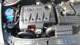 nd z škoda octavia 21.6tdi 77kw bílá stříbrná sedan combi - 4