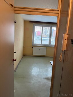 Pronajmu byt 35 - 4