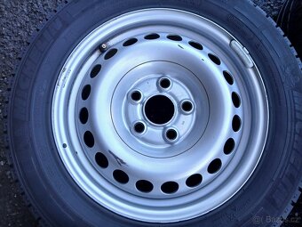 Prodám sadu ZÁTĚŽOVÝCH kol VW 205/65R16C - 4