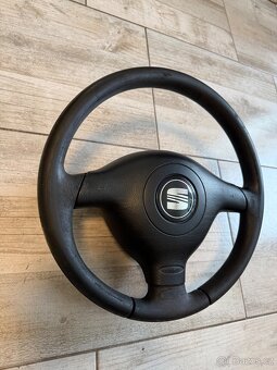 Volant SEAT LEON - 4