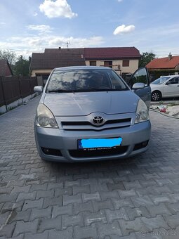 Toyota Corolla Verso, 2.2 D-4D 100kw, 7 míst - 4